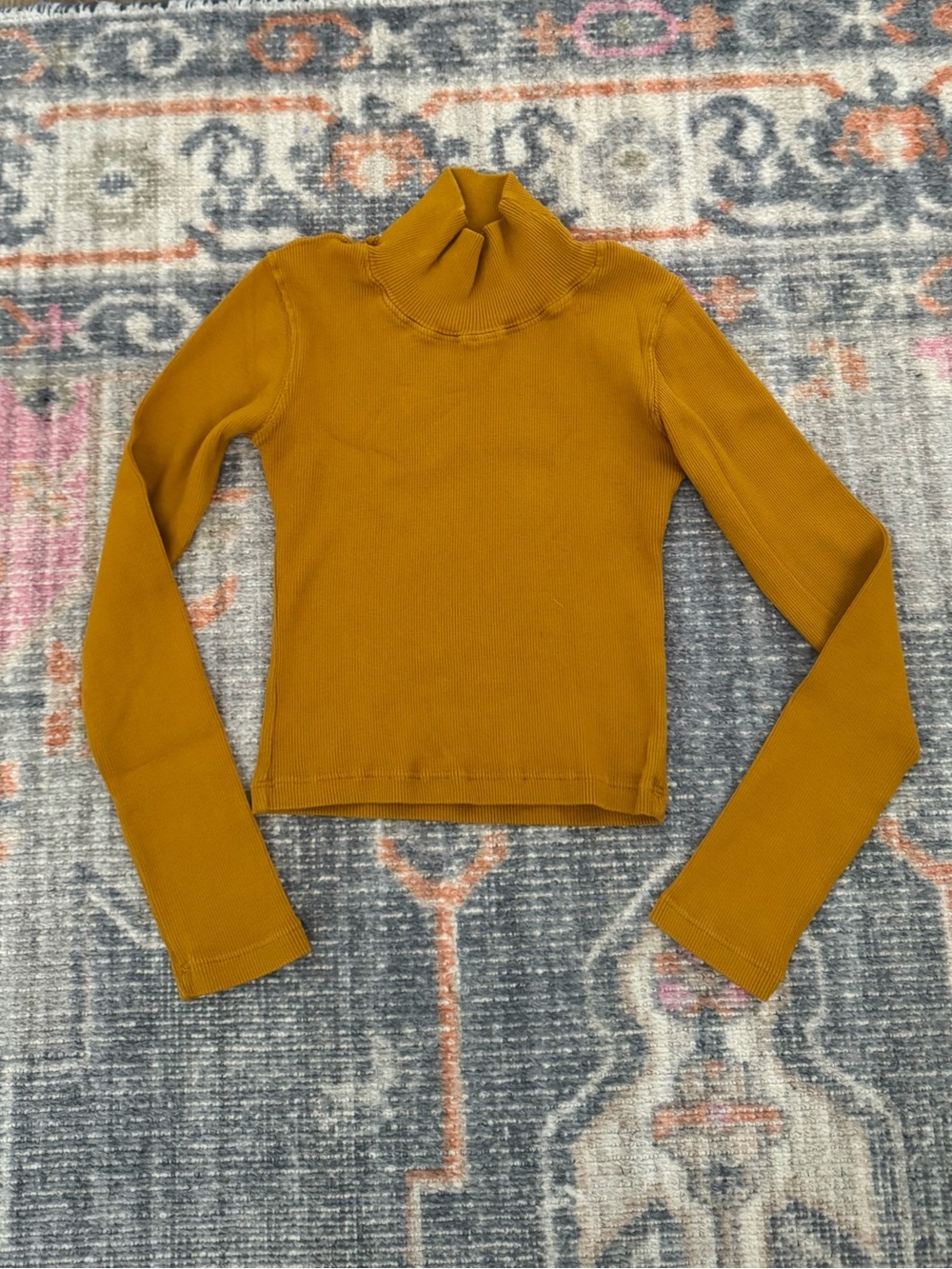Big Bud Press Cropped Essential Turtleneck – Long Sleeve – Mustard  – XS